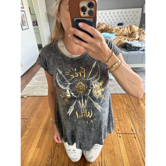 American Age Tee NWOT Size M - Picture 3 of 7